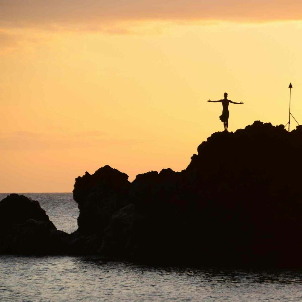 Black Rock Cliff Diving Ceremony Hawaii