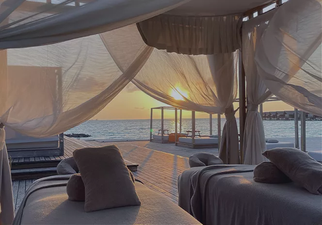 Luxury Maui All-Inclusive Vacation Package  <br><span class="duration">(6 Nights / 7 Days)</span>